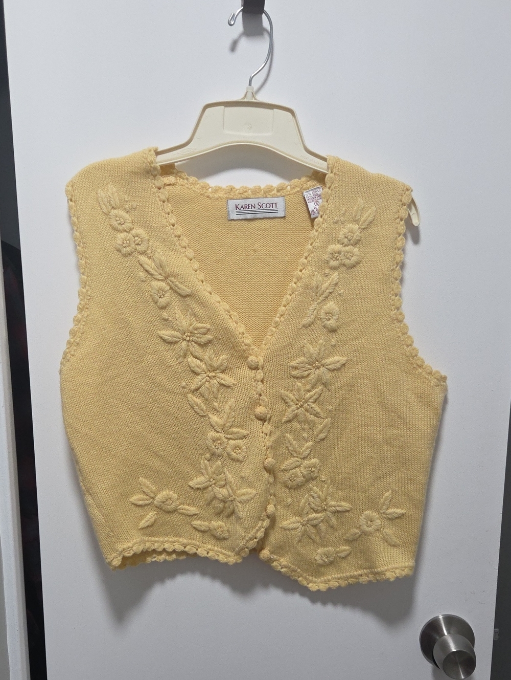 Karen Scott Pale Yellow Floral Knit Button Vest
